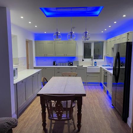 2 Bedroom Detached Bungalow With Hot Tub And Secure Garden And Parking - Pet Friendly On 7 Acres Of Land Бостон Экстерьер фото