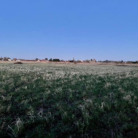 2 Bedroom Detached Bungalow With Hot Tub And Secure Garden And Parking - Pet Friendly On 7 Acres Of Land Бостон Экстерьер фото